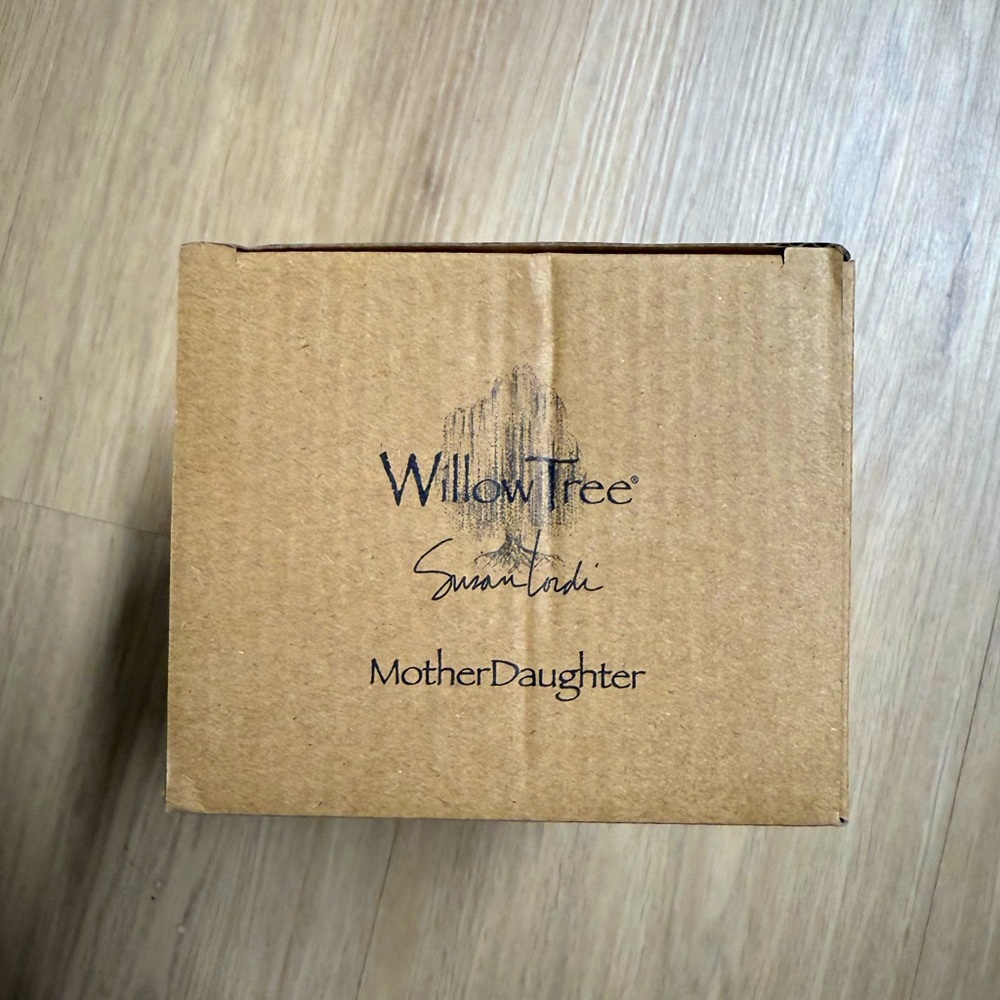 Willow Tree ‘Mother Daughter’ Figurine. - Picture 3 of 8